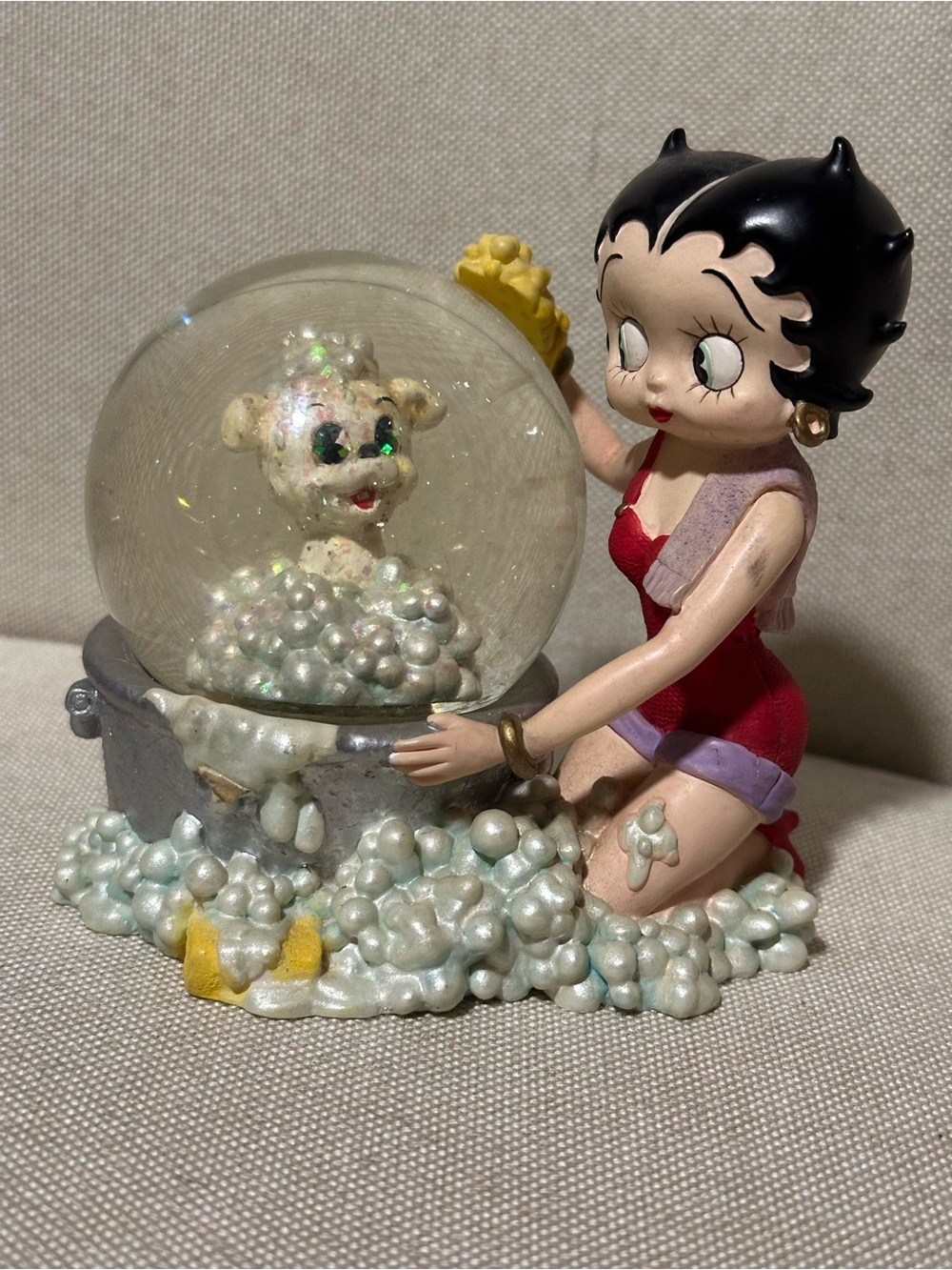 Betty Boop Bubble Bath Figurine Snow Globe- Vintage